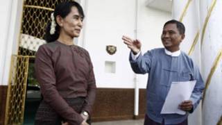 Bà Suu Kyi gặp tân chính phủ