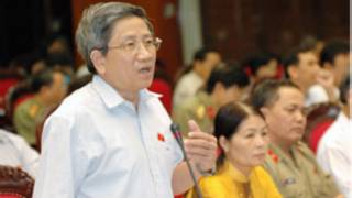 Giáo sư Nguyễn Minh Thuyết
