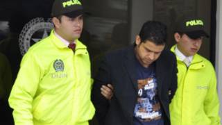 Nazaruddin digelandang polisi