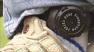 Un brazalete electrónico
