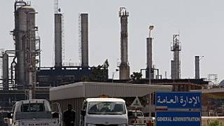 یک پالایشگاه نفت در لیبی