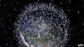 Basura espacial (recreación artística)