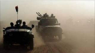 Quân nổi dậy chống Gaddafi tiến vào Sirte