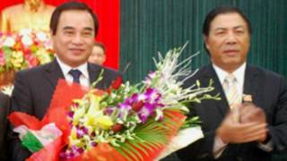 Ông Văn Hữu Chiến (bên trái) và Bí thư thành ủy Nguyễn Bá Thanh