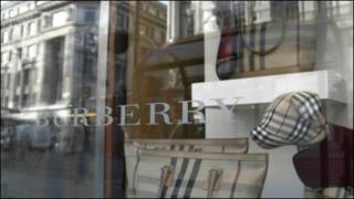Burberry商店橱窗