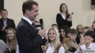 Дмитрий Медведев на встречу в МГУ