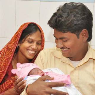 नरगिस और उसके माता-पिता