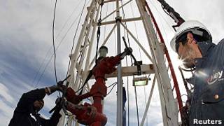 Hallazgo de petróleo en Argentina.