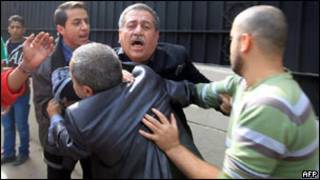 درگیری در قاهره میان مخالفان دولت سوریه
