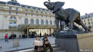 Turistas no Museu D´Orsay, em Paris.