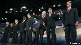 Pré-candidatos republicanos em debate no dia 13 de novembro