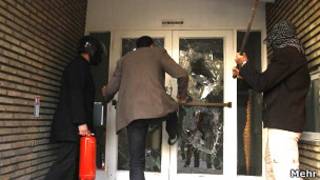 تصویری از حمله به سفارت بریتانیا در تهران