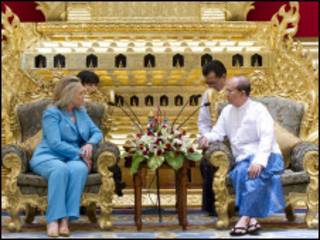 clinton_sein