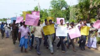 மன்னார் மீனவர் அமைதி ஊர்வலம்