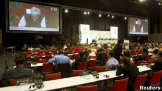 Delegados debatem acordo na COP-17 | Foto: Reuters
