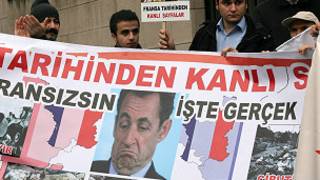 Франция Сенатининг қарори Туркияда ғазаб ва нафрат билан қаршиланди