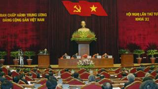 Phiên bế mạc Hội nghị trung ương 4