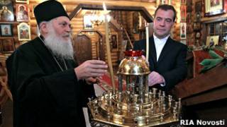 Игумен Ефрем и Дмитрий Медведев
