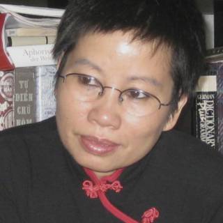 Nhà văn Phạm Thị Hoài