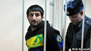 Расул Мирзаев в зале суда