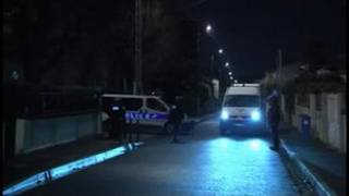 法国警方突袭图卢兹疑凶房屋