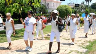 Desfile de las Damas de Blanco, en Cuba