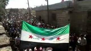 يرفعون علم سوريا ما قبل البعث