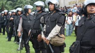 polisi dpr