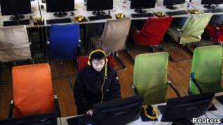 众多网民称中国互联网出现异常。