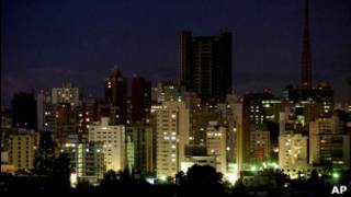 São Paulo à noite. | Foto: AP