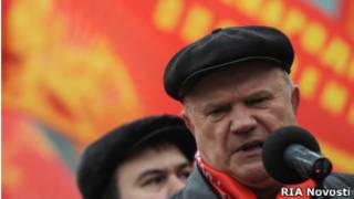 Геннадий Зюганов выступает на митинге на Пушкинской площади 7 апреля 2012 года