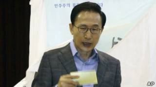 李明博率領的新世界黨贏得國會選舉。