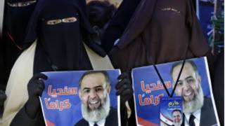 مجموعة من مؤيدي ابو اسماعيل