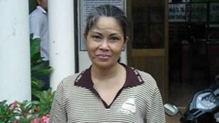 Bà Bùi Hằng sau khi được thả (ảnh của blog Nguyễn Xuân Diện)