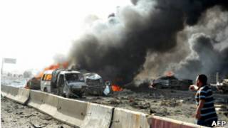 Hiện trường vụ đánh bom xe ở Syria hôm 10/5/2012