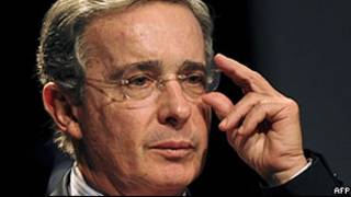 Álvaro Uribe. | Foto: AFP