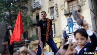 Protesto no Cairo (Foto: Reuters)