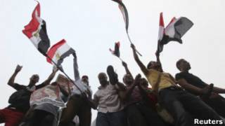 Simpatizantes da Irmandade Muçulmana em ato no Cairo, nesta segunda-feira (Reuters)
