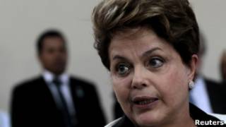 A presidente Dilma Rousseff, em entrevista antes de deixar a reunião do G20, em Los Cabos, no México (Foto: Reuters)