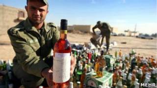 مصادرة الكحول في ايران