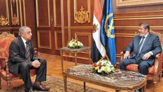 مرسي ووزير الداخلية