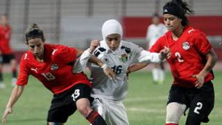لاعبات محجبات