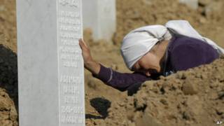 Pemakaman kembali korban Srebrenica, 11 Juli 2012.