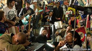 A banda 'Rimas de alto calibre' lançou primeiro CD em show.