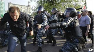 Полиция на митинге 6 мая на Болотной