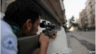Rebeldes em Aleppo estão recebendo suprimentos vindos da Turquia (AFP)