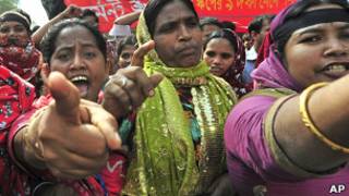 garments protest
