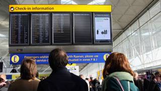 Panel de información en Stansted