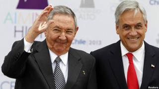 Raul Castro y Sebastian Piñera