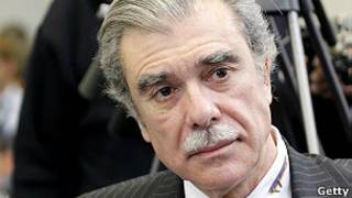 Carlos Gutiérrez